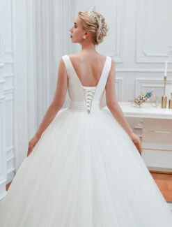 Princess Wedding Dress 2023 Ball Gown V Neck Sleeveless Court Train Bridal Gowns Free Customization -Dresses Store 201910141105141447795