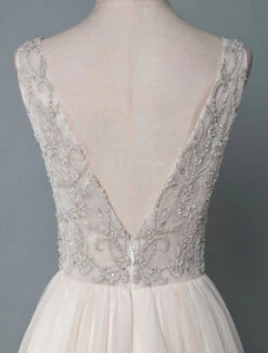 Simple Wedding Dress A-Line V Neck Sleeveless Applique Beaded Floor Length Bridal Dresses Free Customization -Dresses Store 202001131356109814886