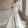 Vintage Wedding Dress White Bridal Dresses Long Sleeves Wedding Dress V-Neck A-Line With Train Bridal Gowns Free Customization -Dresses Store 202012251019188359349