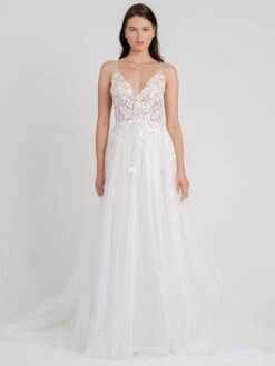 White Lace Wedding Dress With Chapel Train A-Line Sleeveless Spaghetti Straps Matte Satin V-Neck Bridal Gowns Free Customization -Dresses Store 202104081101044981048