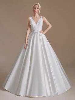 A-line Wedding Dresses Floor-Length Sleeveless Lace V-Neck Bridal Gowns Free Customization
