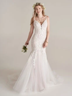 Wedding Dress With Train Sleeveless Lace V-Neck Bridal Gowns Free Customization -Dresses Store 202210181756197571119