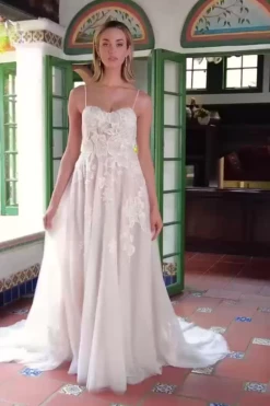 Simple Wedding Dress 2023 Lace Sweetheart Neck Sleeveless Lace A-Line Bridal Gowns Free Customization -Dresses Store 20221020164333611zbJErX