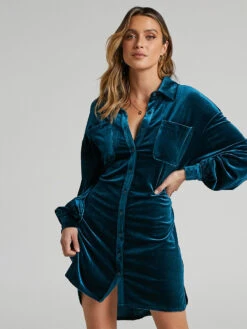 Velvet Dress Coffee Brown Long Sleeves Buttons Velour V-Neck Sexy Dresses 10 Velvet Dress Coffee Brown Long Sleeves Buttons Velour V-Neck Sexy Dresses -Dresses Store 202212221505362673372