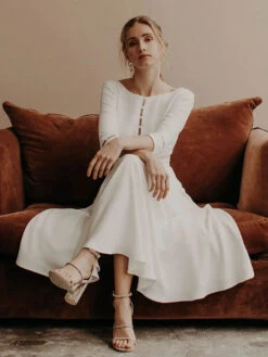 Vintage Wedding Dresses Floor-Length V-Neck Half Sleeves Traditional Dresses For Bride -Dresses Store 202301141218007517977