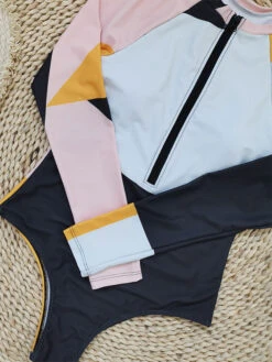 Women One Piece Swimsuits Black Color Block Zipper Jewel Neck Layered Summer Beach Bathing Suits -Dresses Store 202304141544137785343