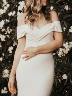 Simple Mermaid Causal Wedding Dresses Satin Off The Shoulder Pleated Floor Length Chapel Train Bridal Dress Free Customization -Dresses Store 4ed7df59 bc2c 4bb2 b776 b57ca8f6ace9