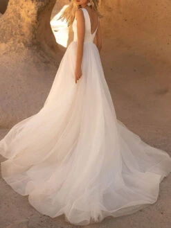 Vintage Wedding Dress V-Neck Sleeveless With Train Bridal Gowns -Dresses Store 6ceca89d 1029 4f69 8dd0 b2de17c11689