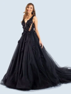 Black Wedding Dresses A-Line Sleeveless Cut Out Lace With Train Bridal Gown Free Customization