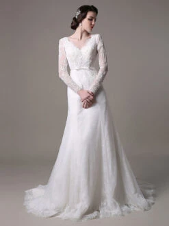 2023 Vintage Lace Wedding Dress A-Line With Long Sleeves Pearls Applique And Chapel Train Free Customization